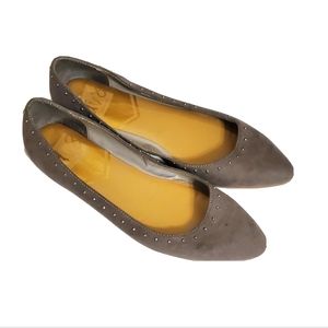 Dolce Vita Gray Faux Suede Pointy Studded Flats 6